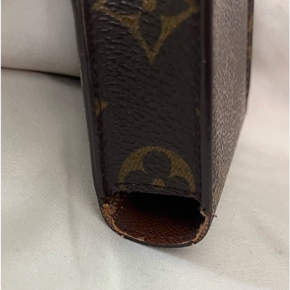 Louis Vuitton cigarette / make up case - Picture 8 of 14